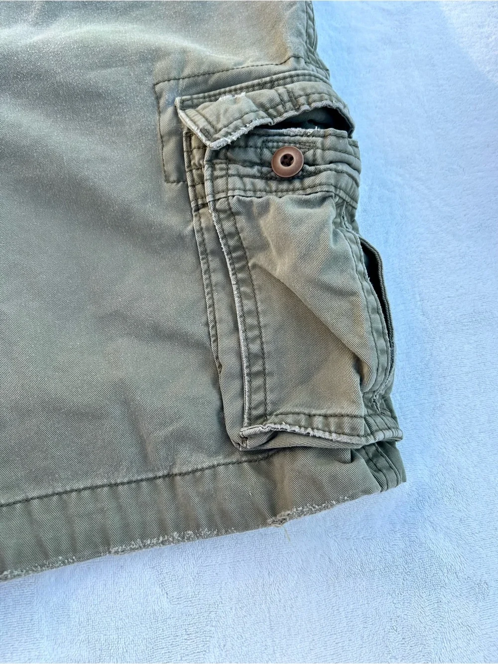 Vintage Hollister Cargo Shorts Buttonfly Olive Green Olive Sz.32 Distressed